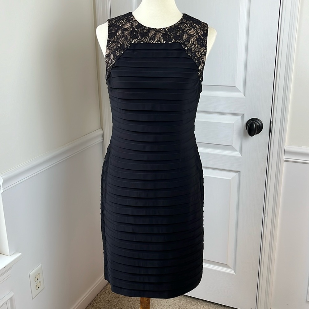 Adrianna Papell sleeveless tiered cocktail dress with lace detail